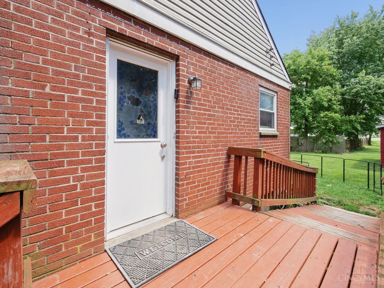 4048 State Road 252