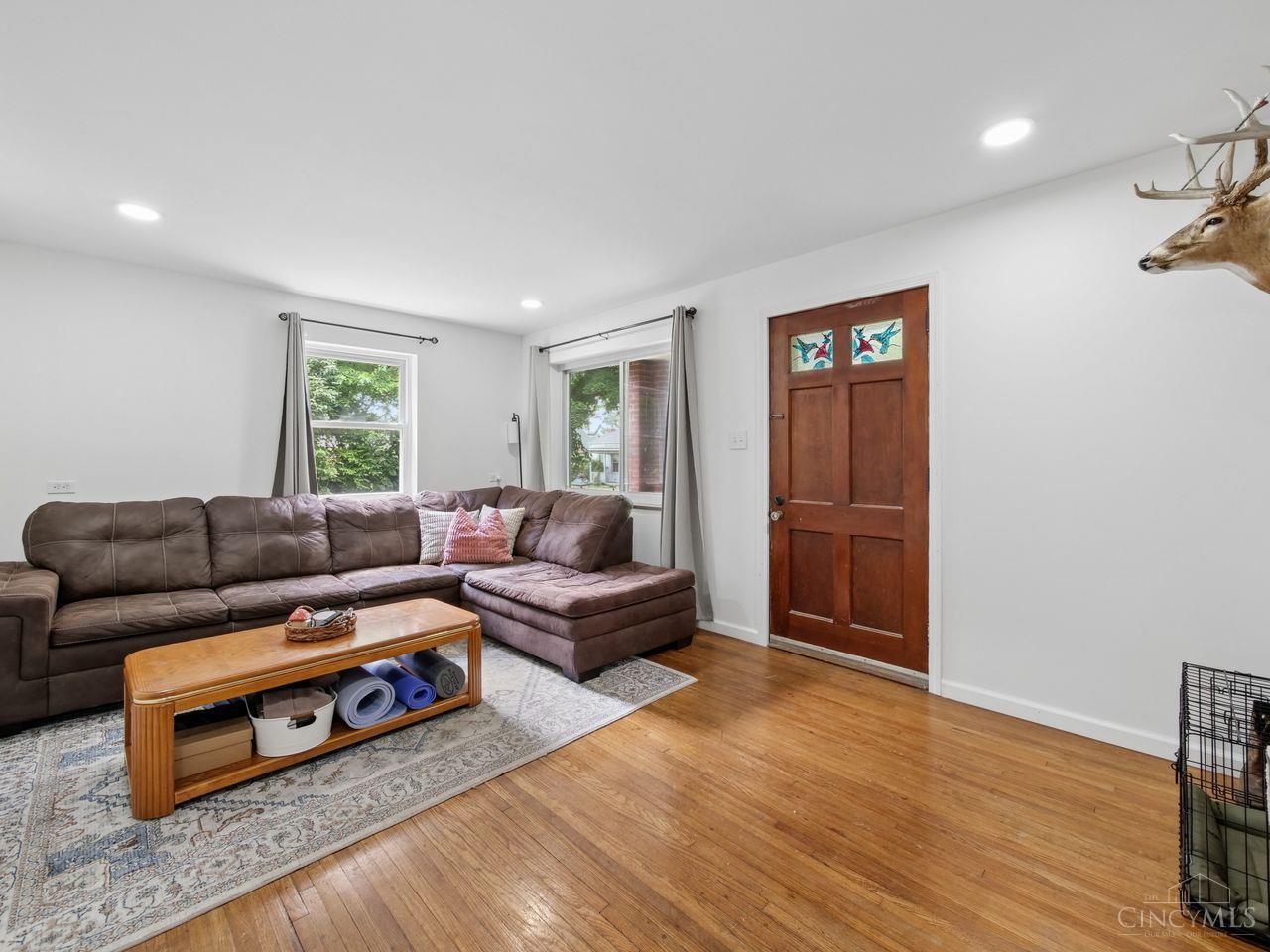 4048 State Road 252