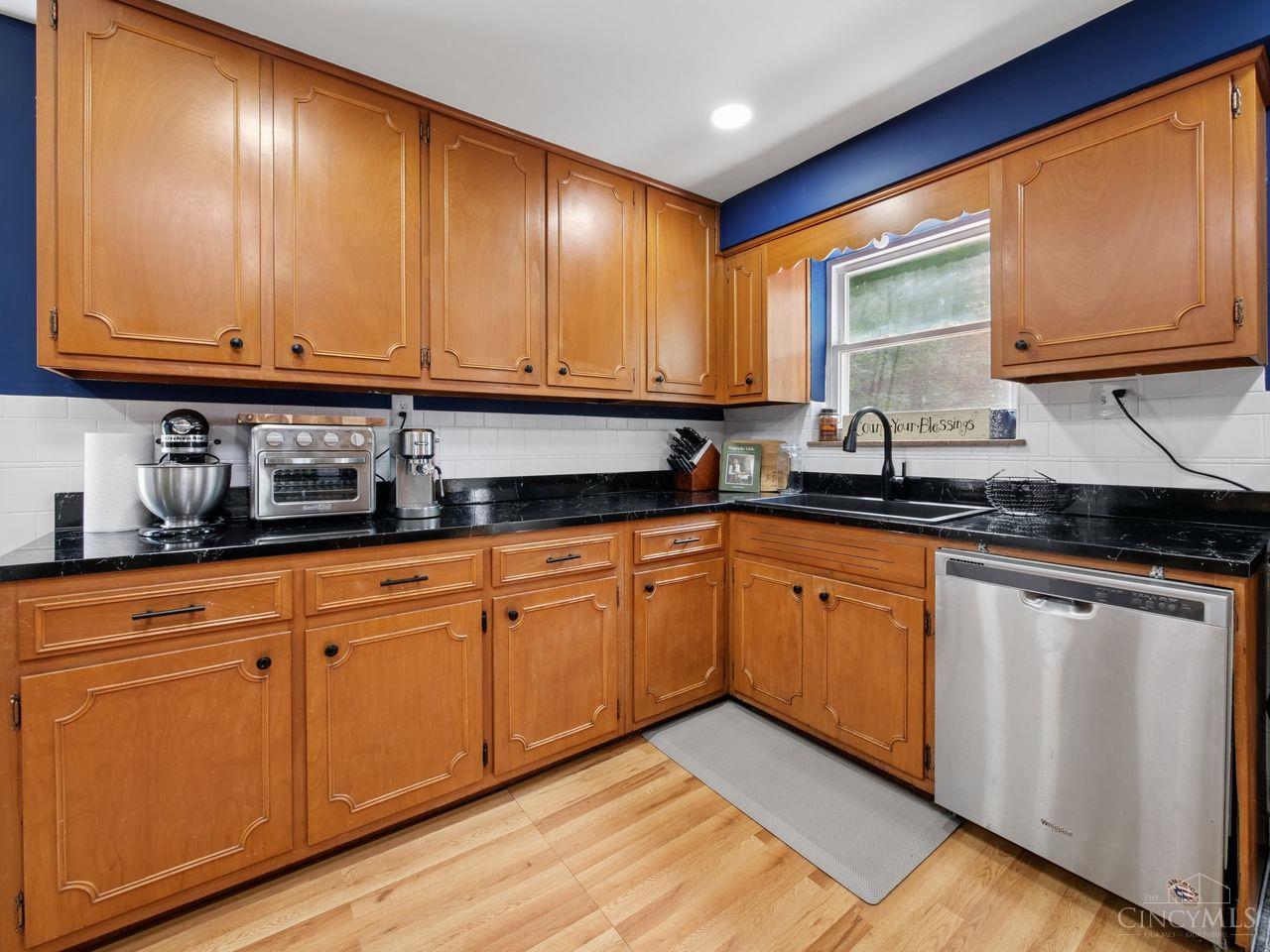 4048 State Road 252