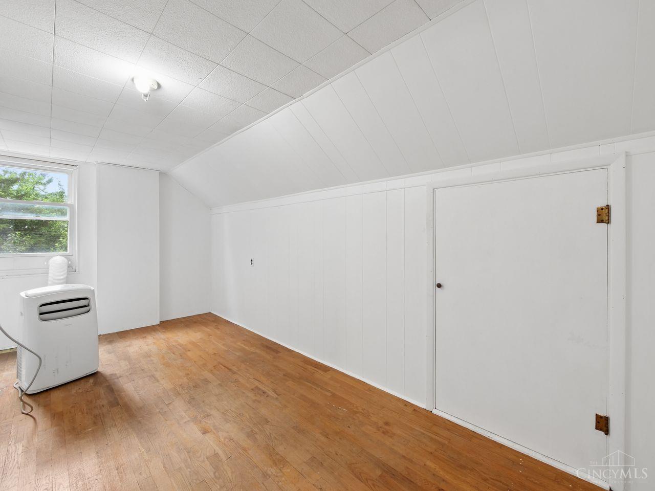 4048 State Road 252