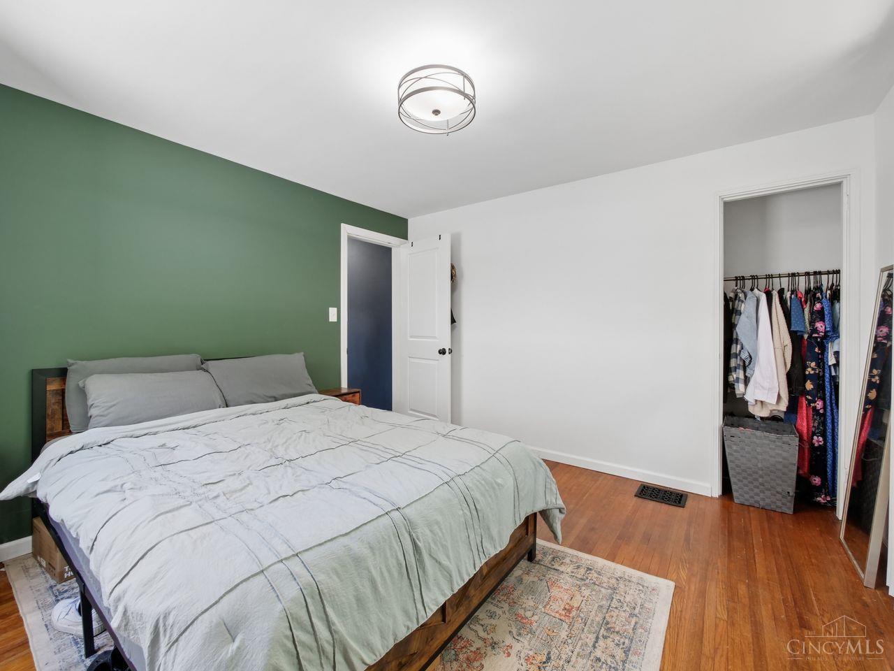4048 State Road 252