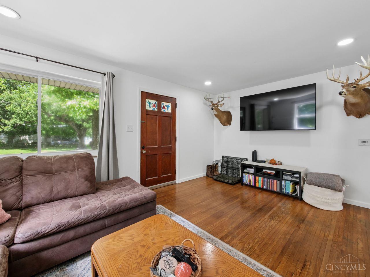 4048 State Road 252