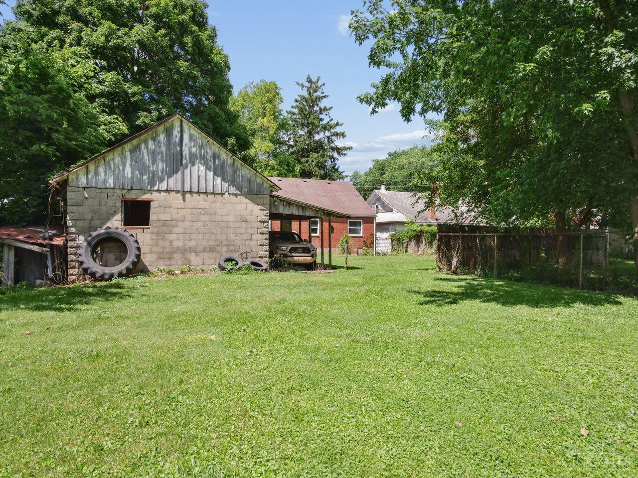 4048 State Road 252