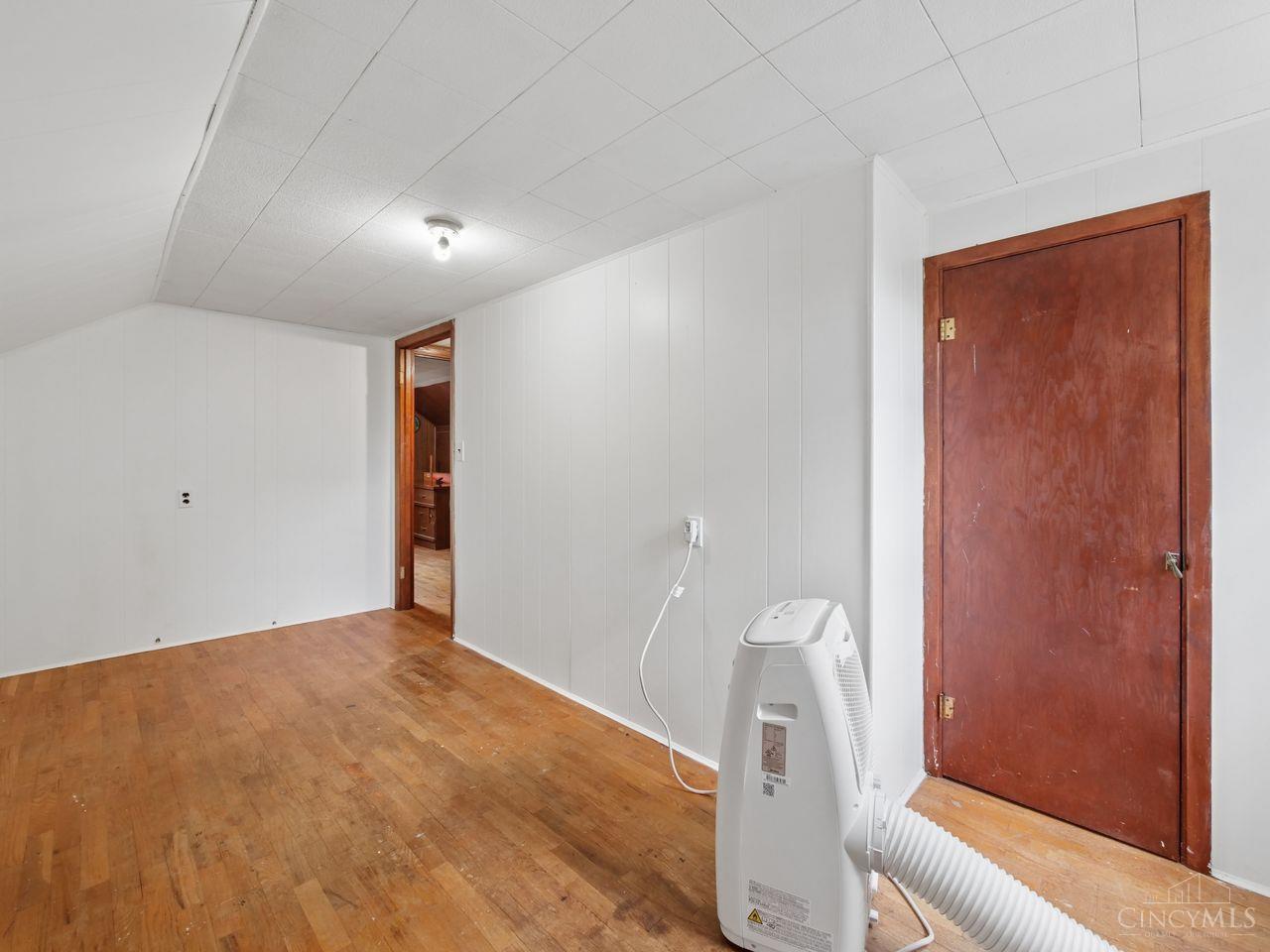 4048 State Road 252