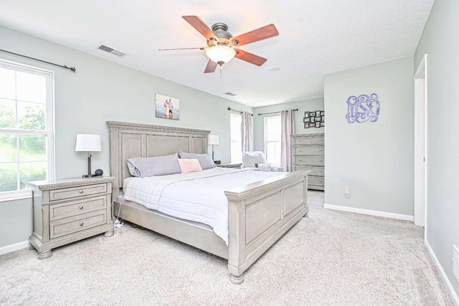 8195 Jordan Ridge Drive