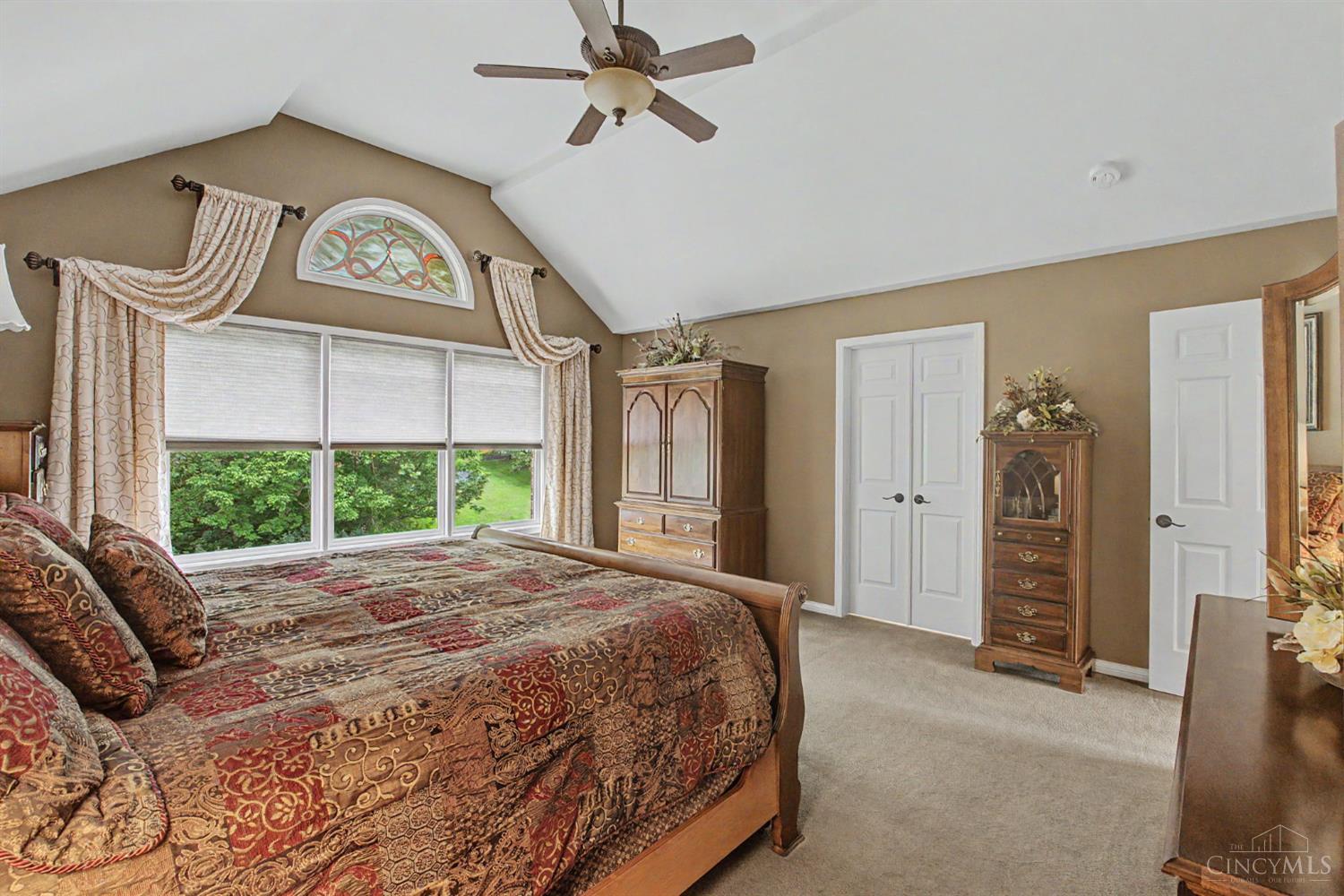 5869 Glynn Court