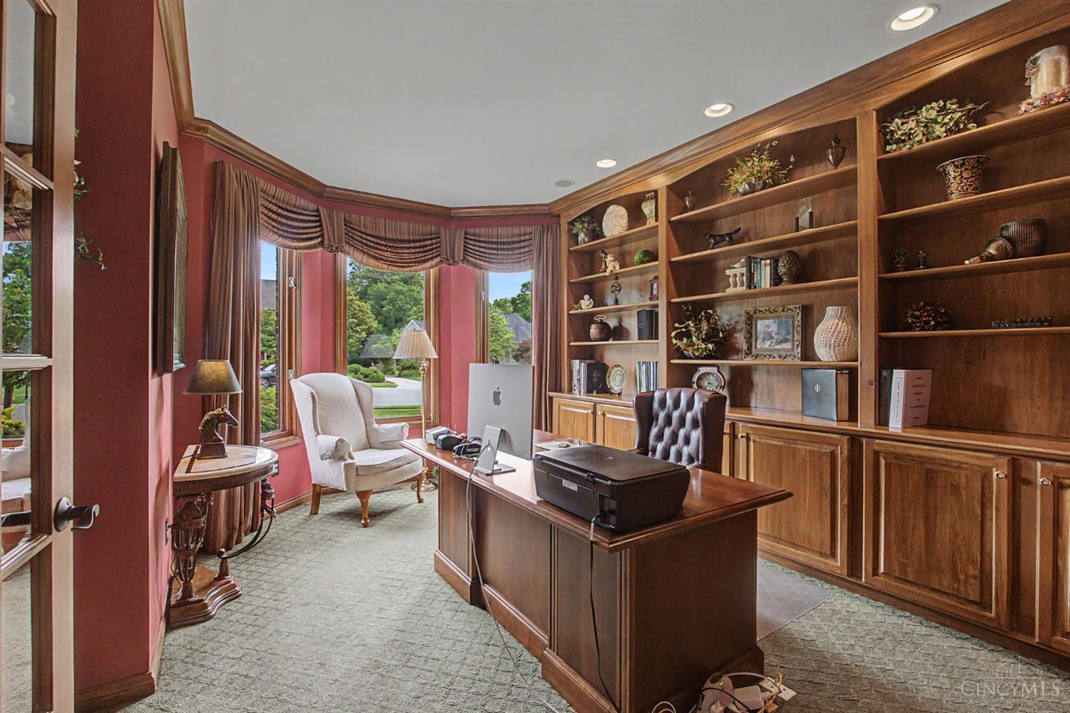 5869 Glynn Court