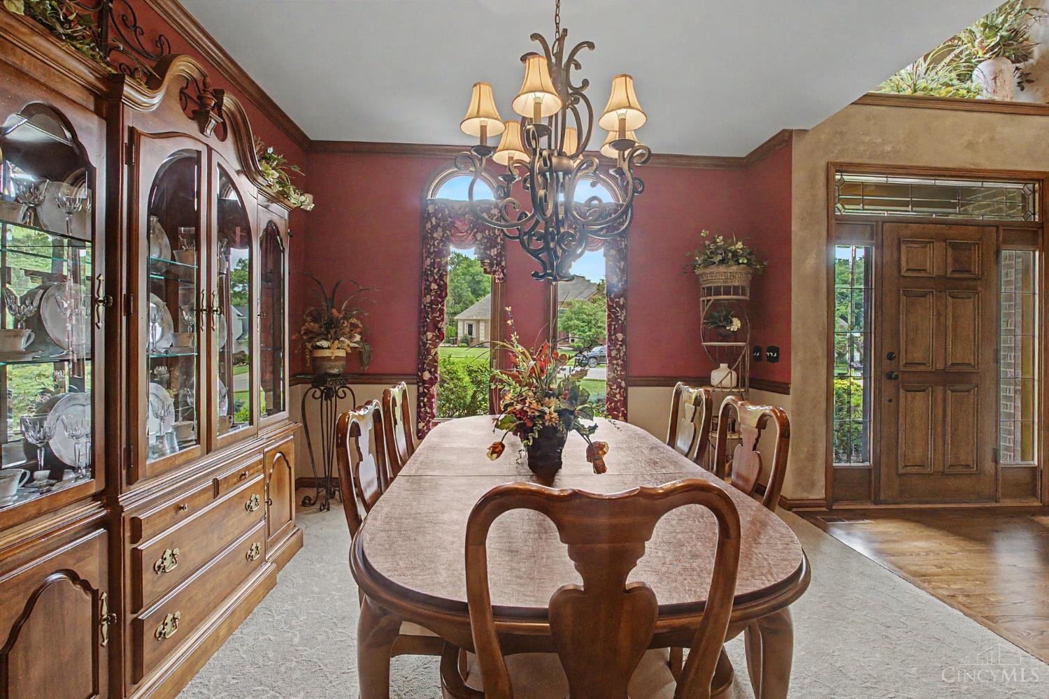 5869 Glynn Court