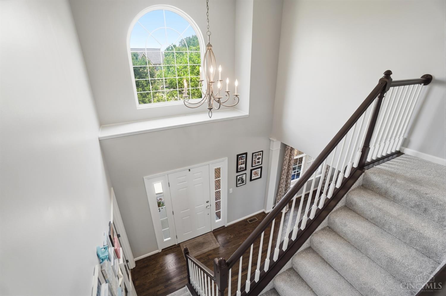 6224 Vista View Court