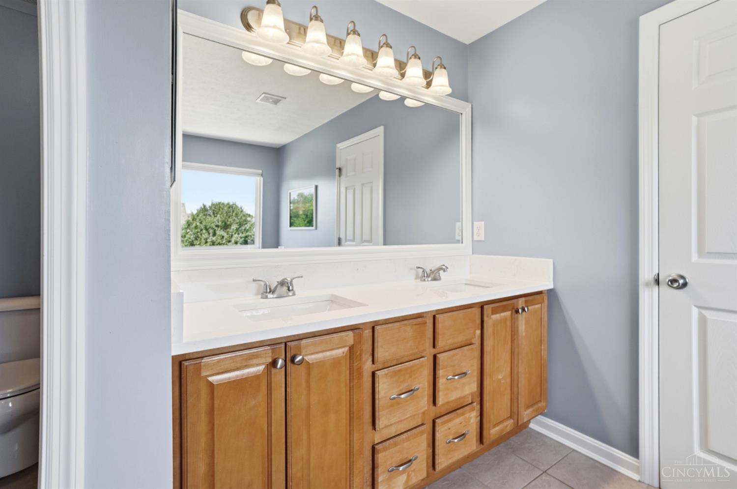 6224 Vista View Court