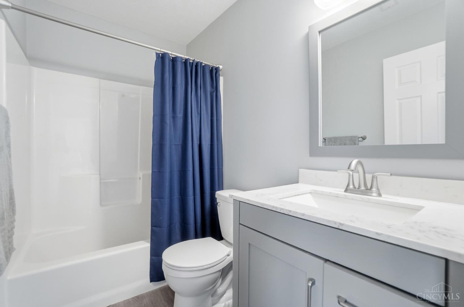 6224 Vista View Court