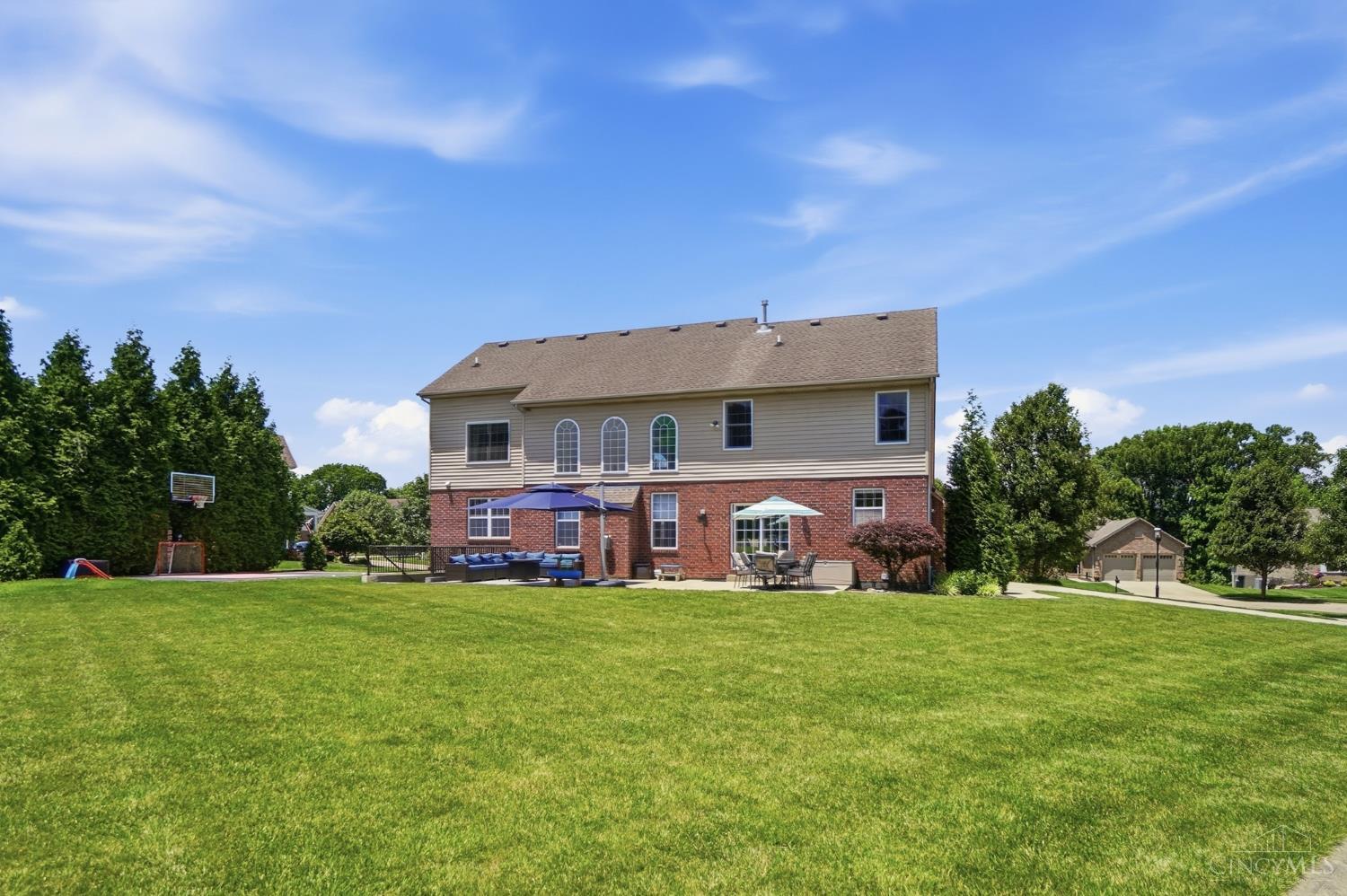 6224 Vista View Court