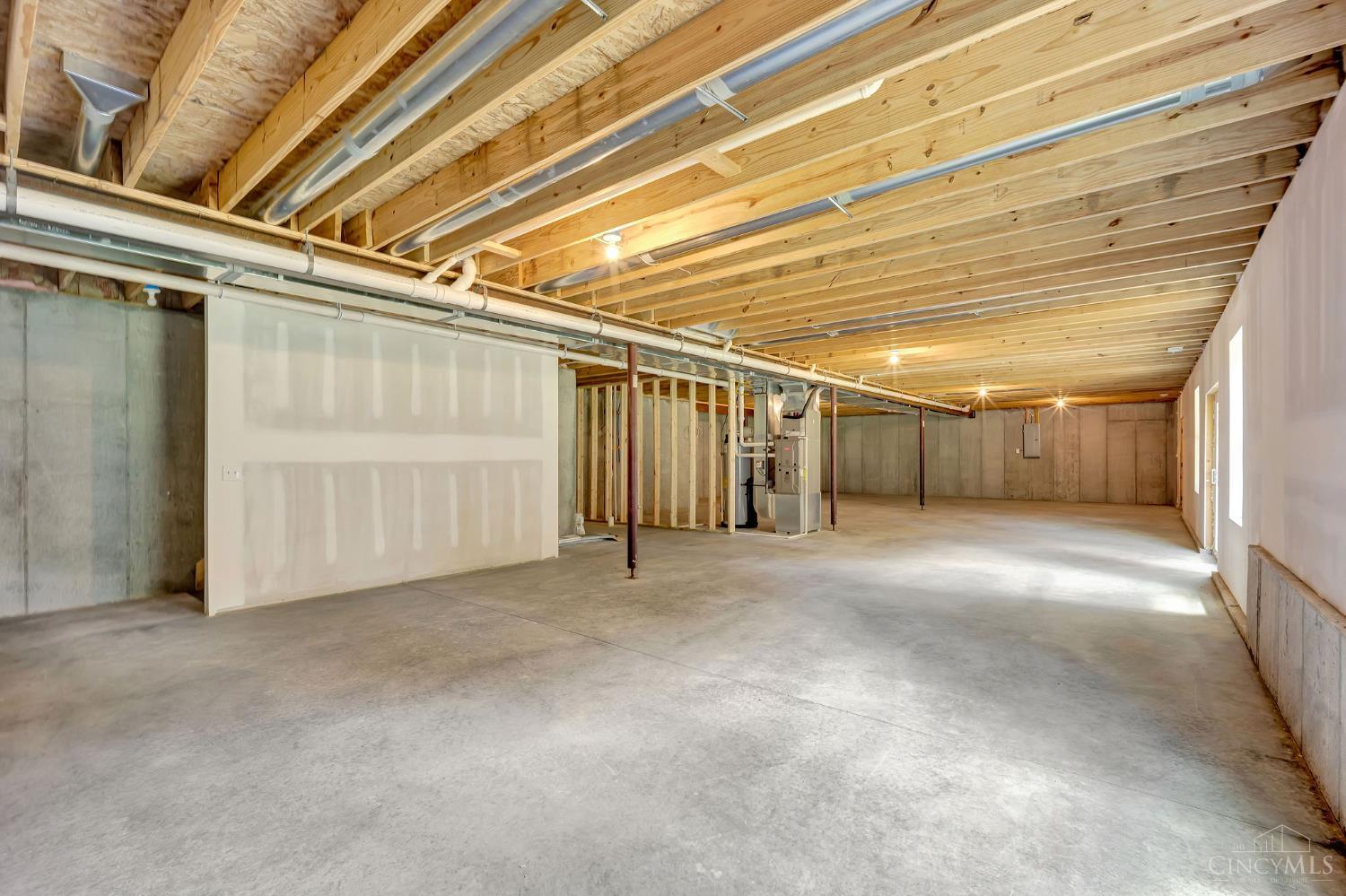 8353 Alice Way