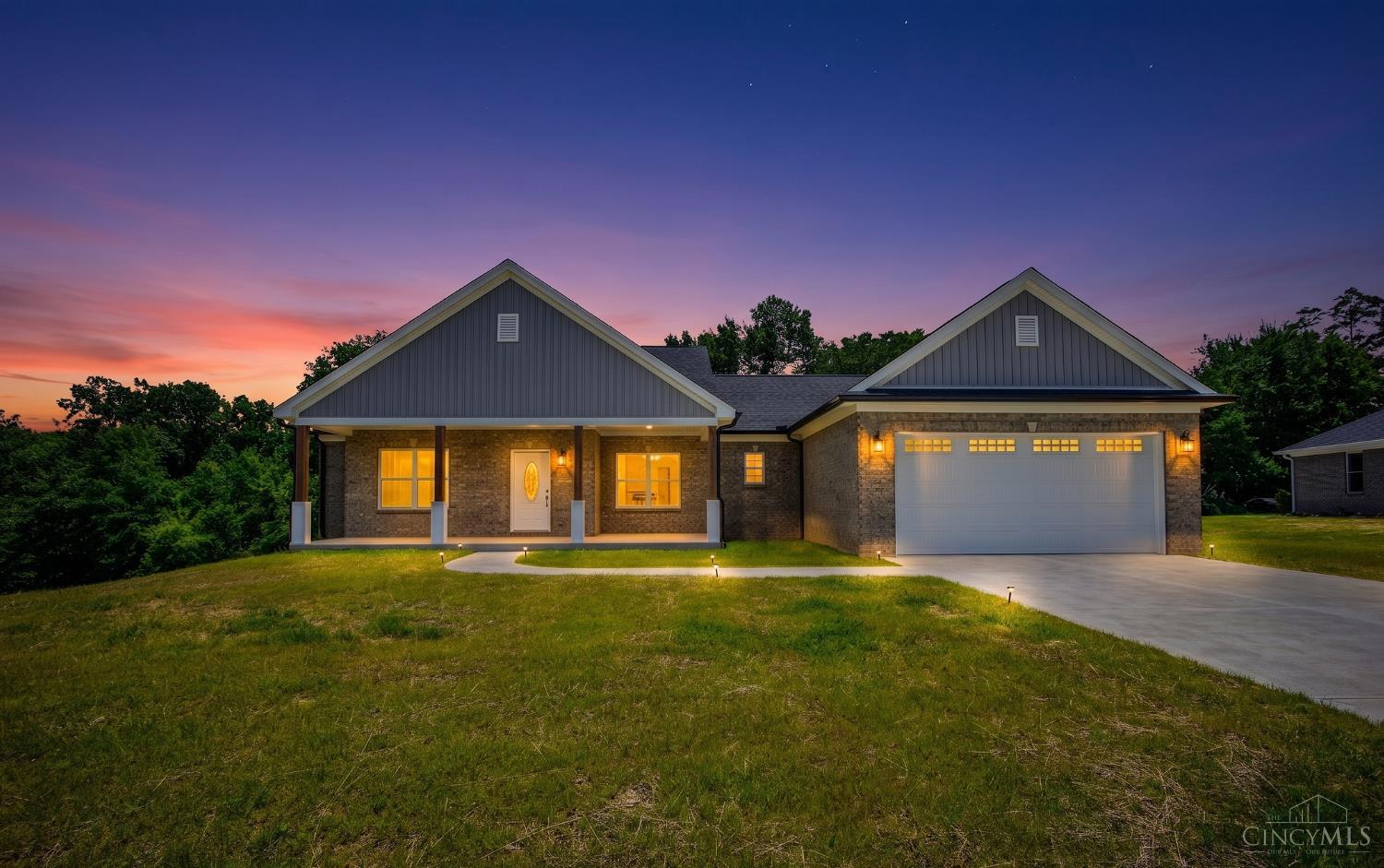8353 Alice Way