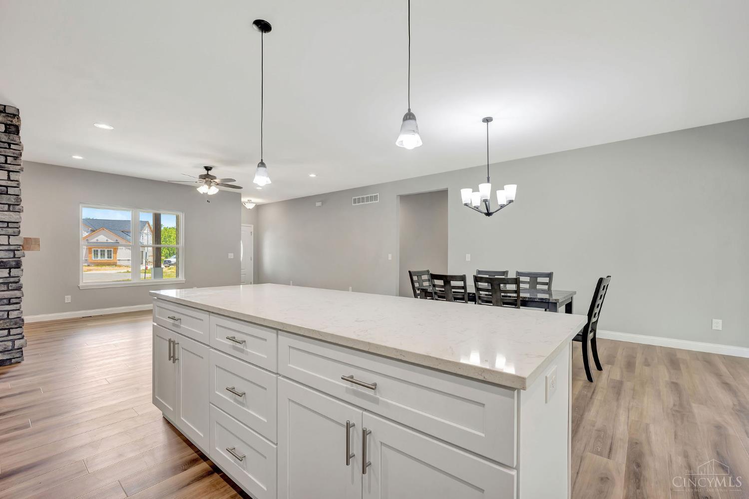 8353 Alice Way