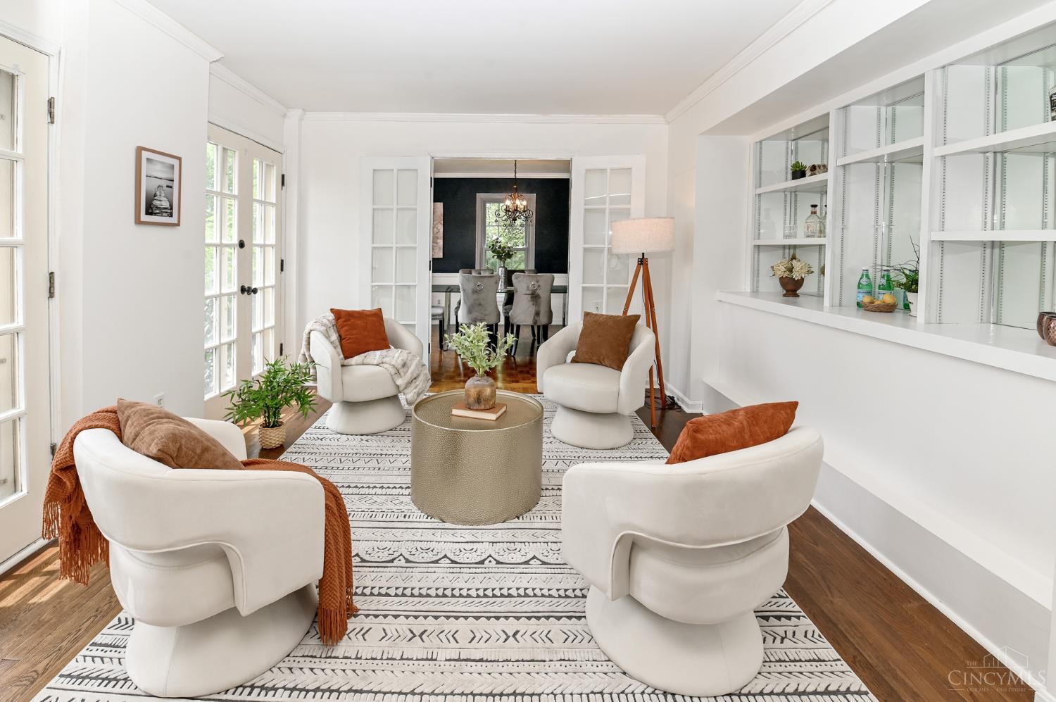 854 Rue De La Paix B1