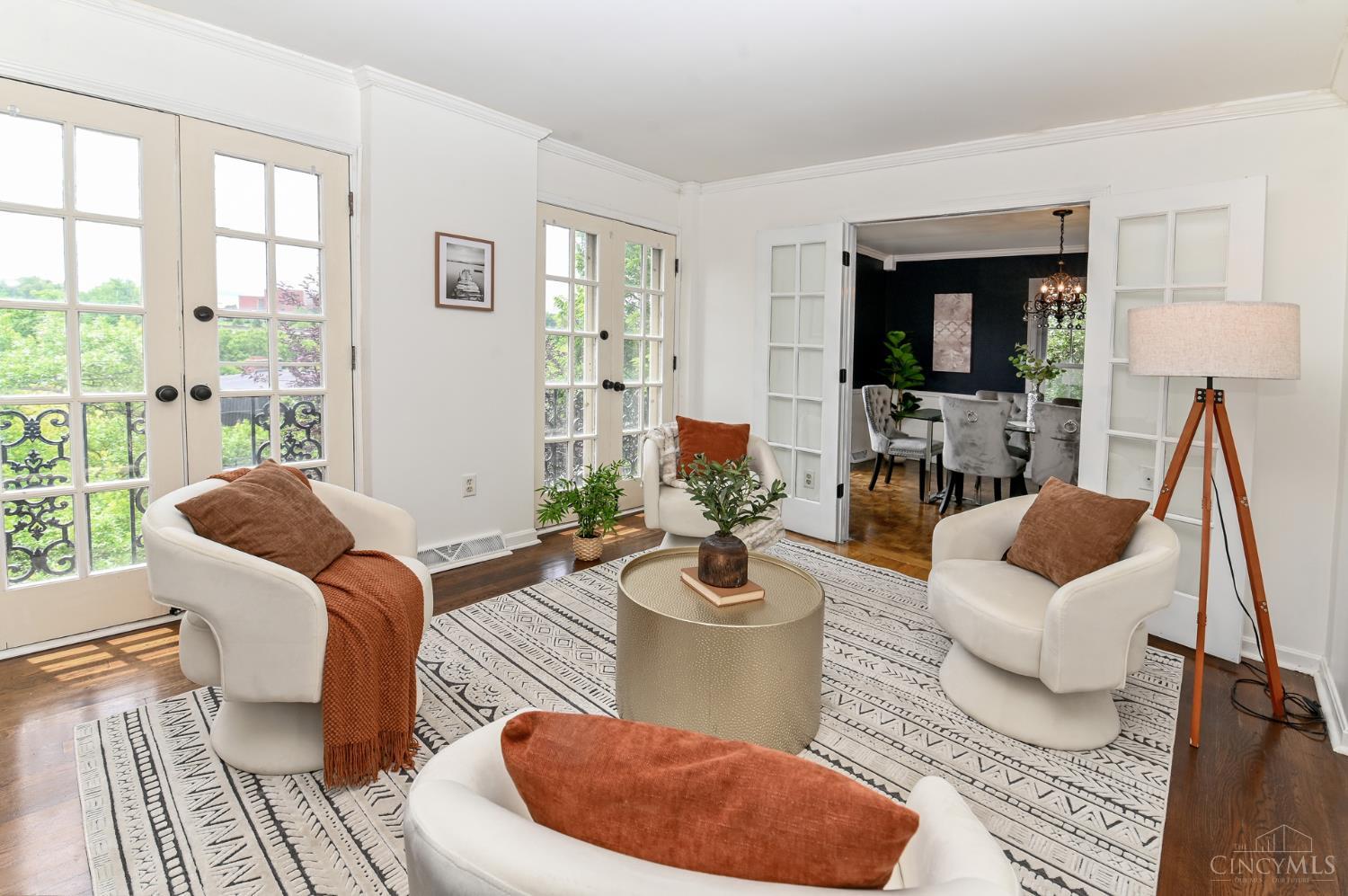 854 Rue De La Paix B1