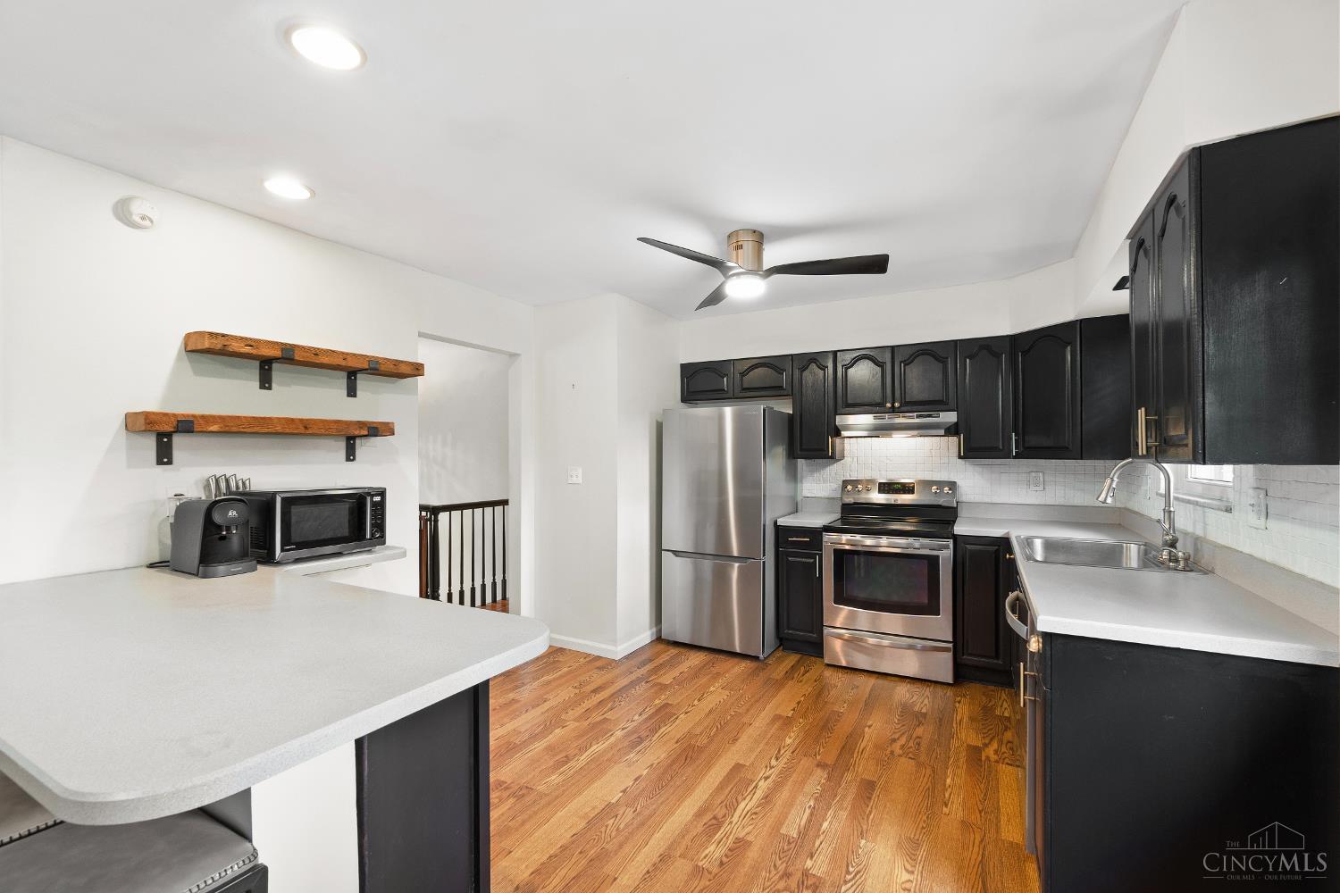 1613 Clemson Circle