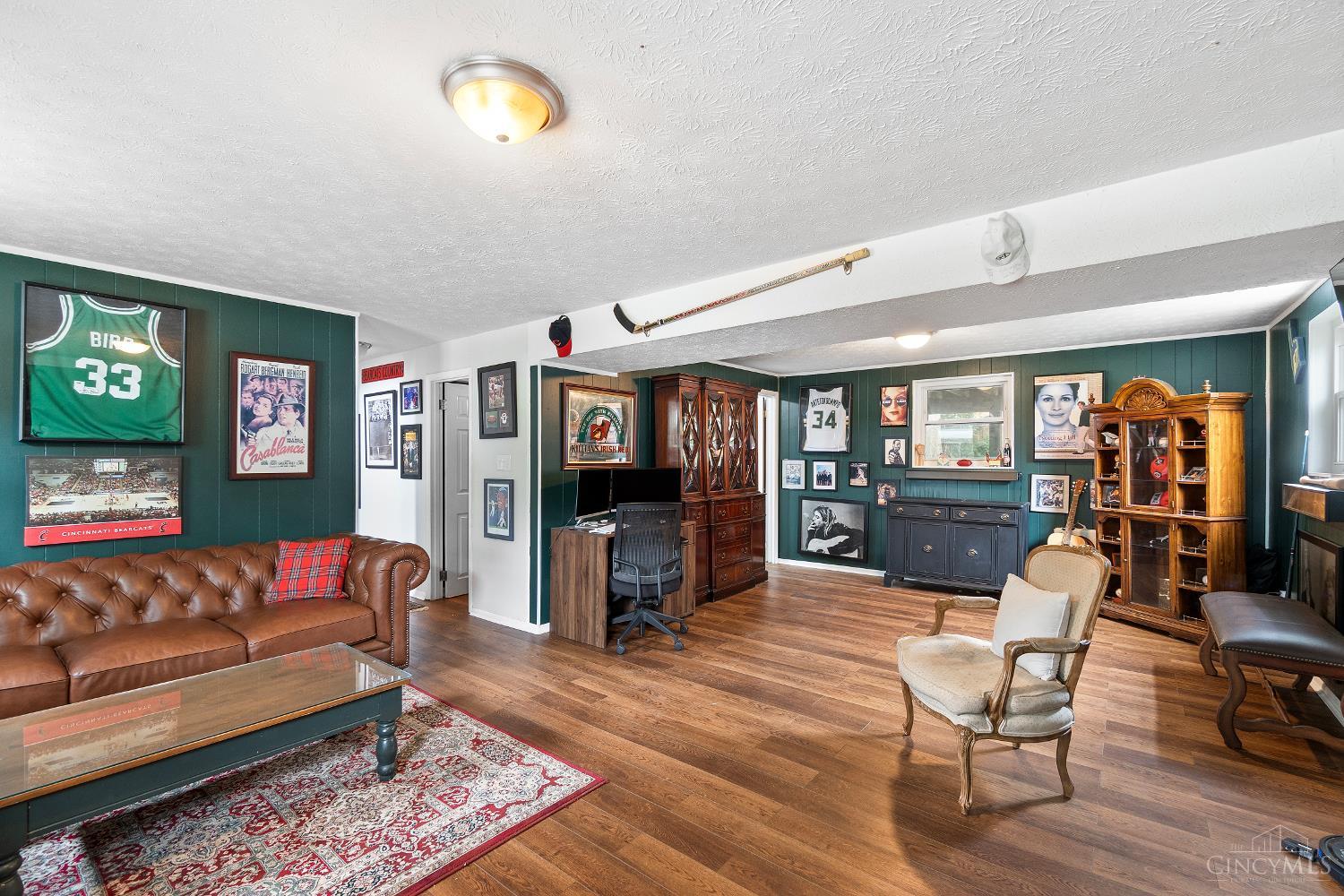 1613 Clemson Circle