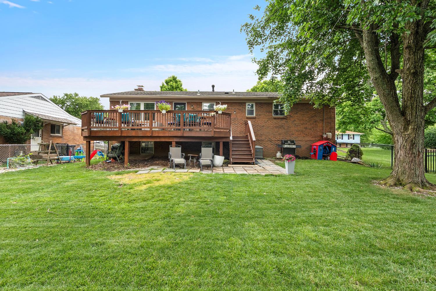 1613 Clemson Circle