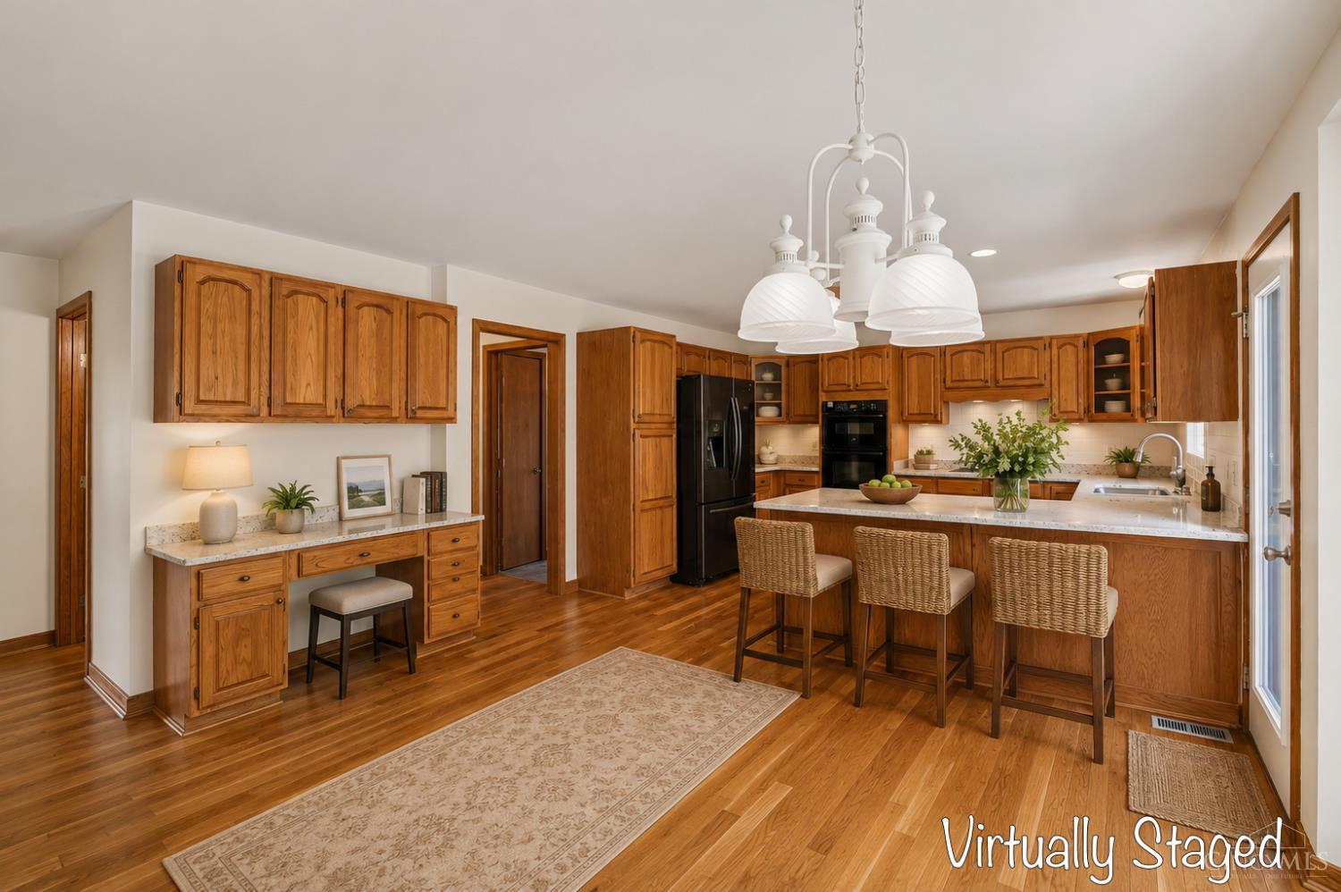 3416 Surrey Lane