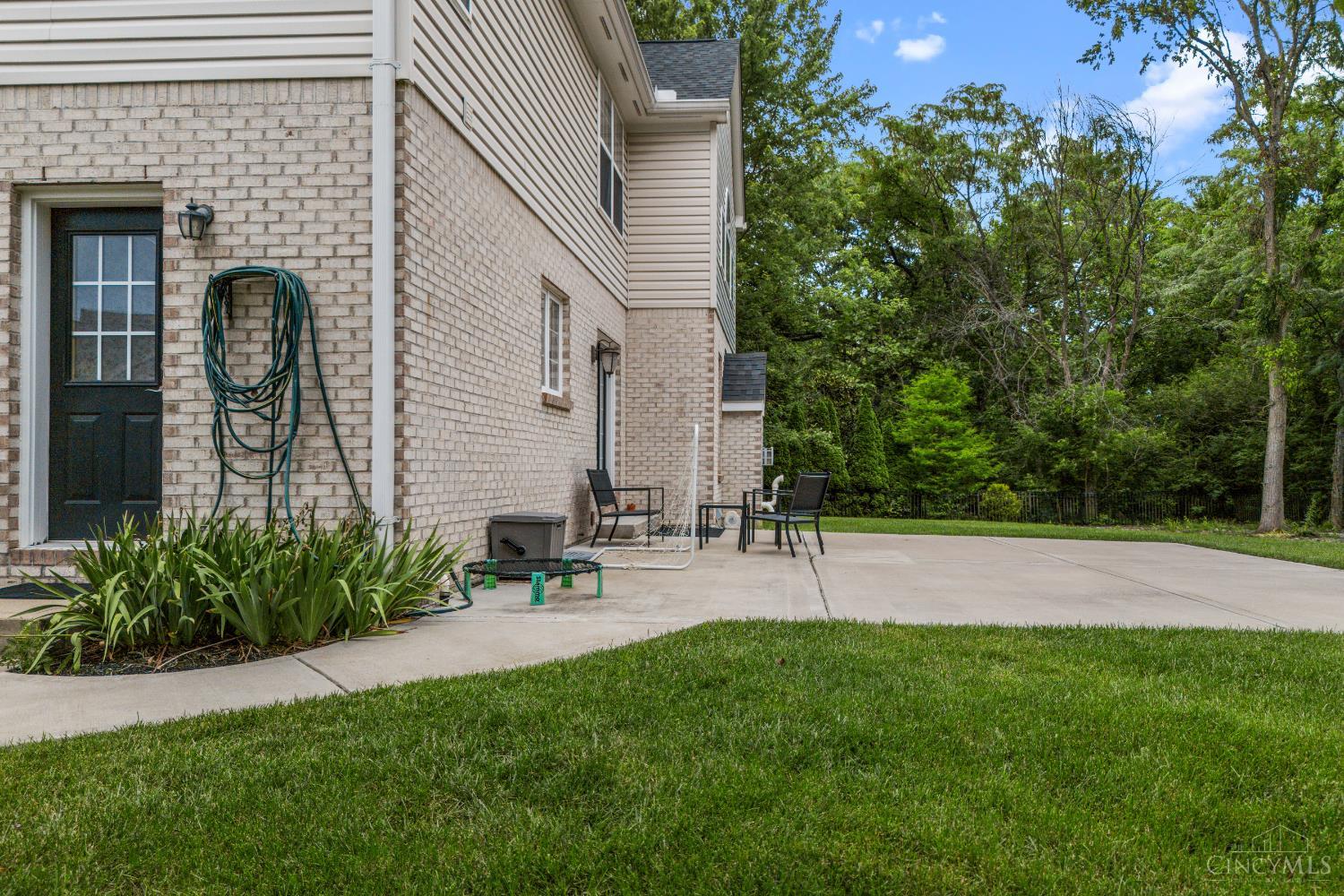 1137 Thistle Lane