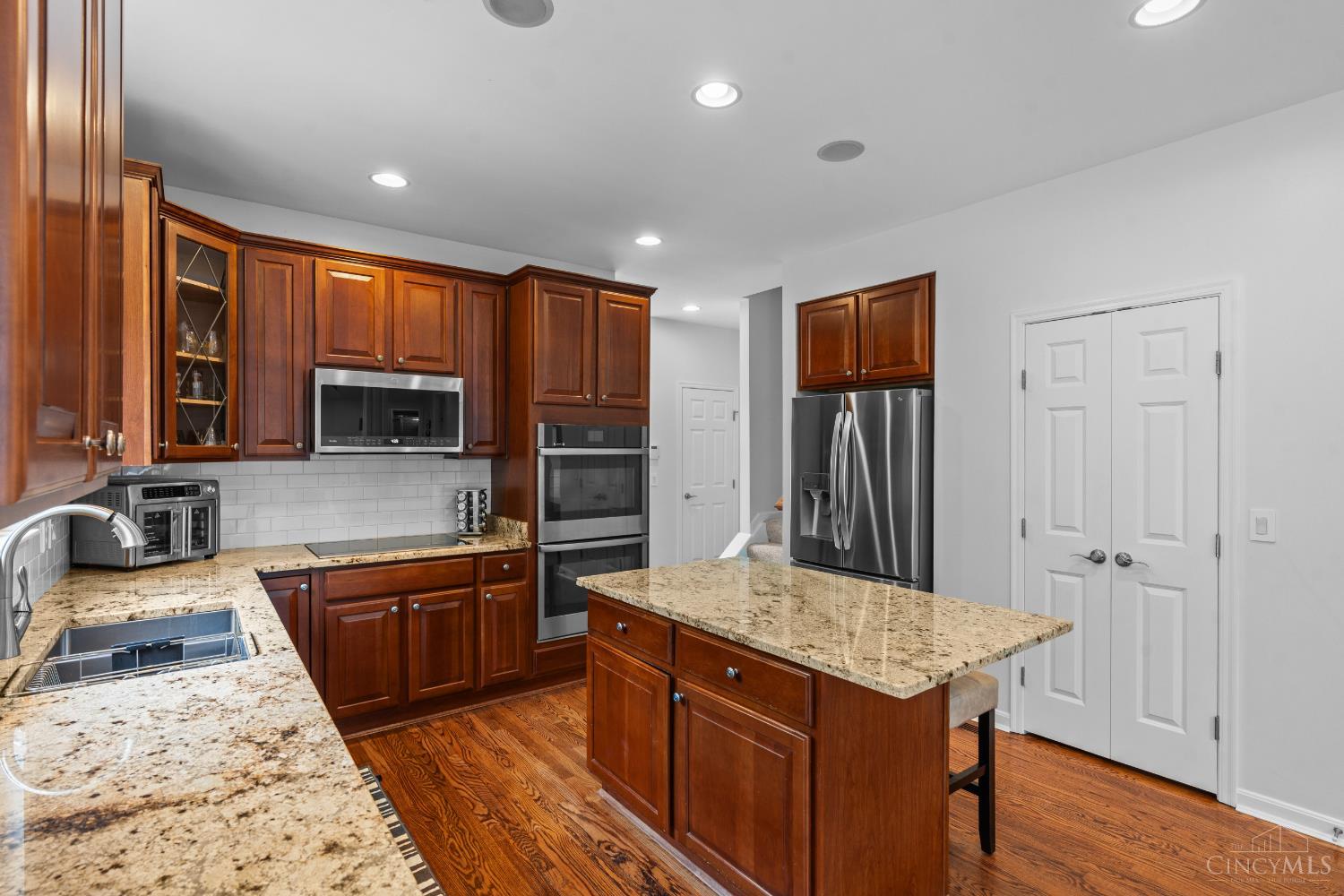 1137 Thistle Lane