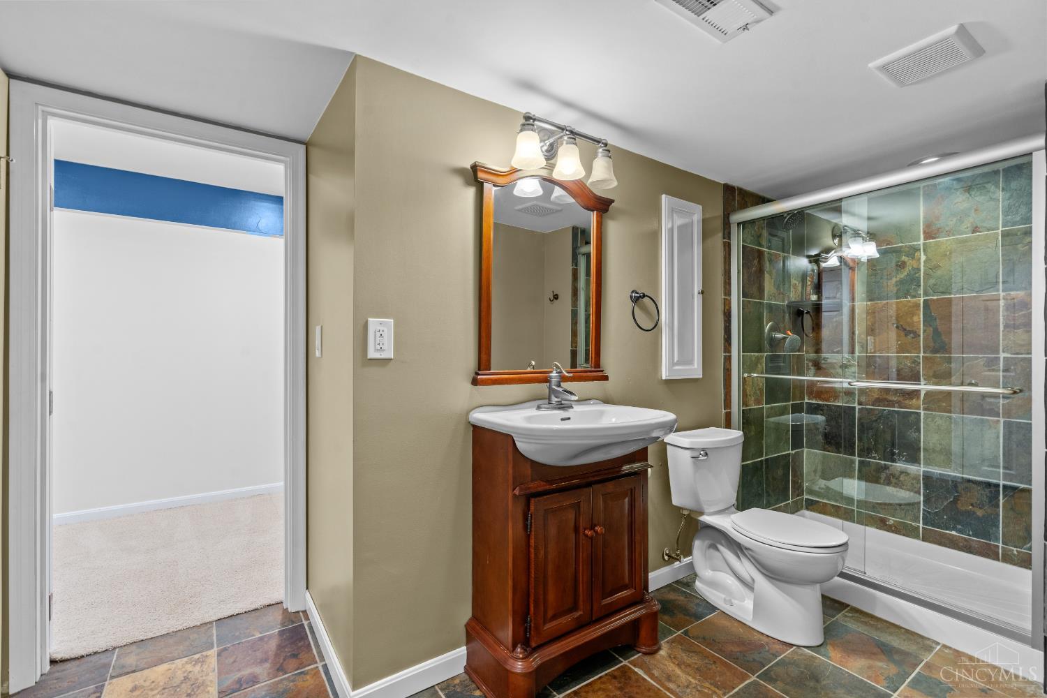 1137 Thistle Lane