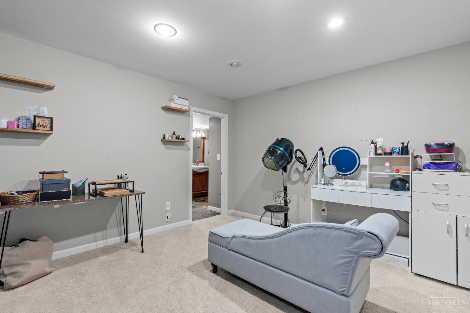 1137 Thistle Lane