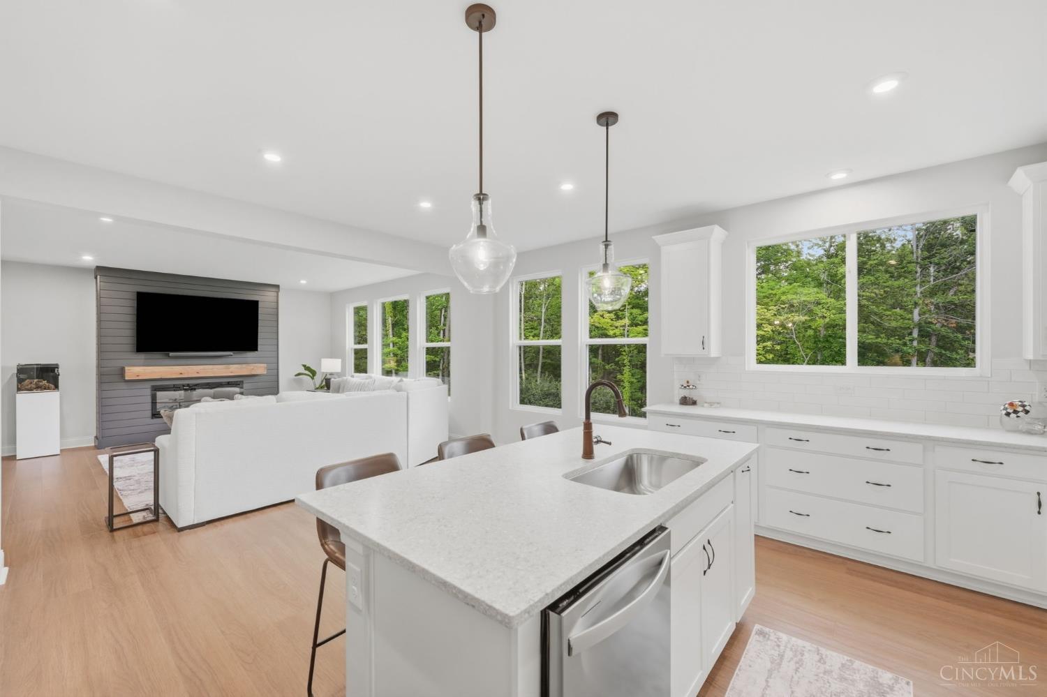 4158 Cyprus Creek Court