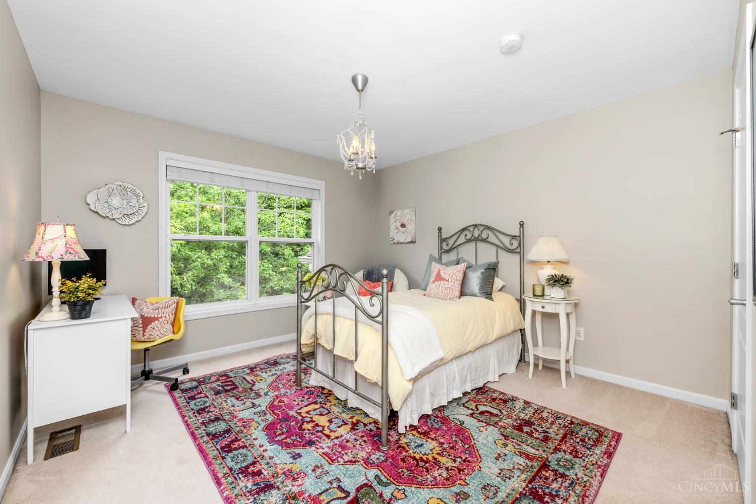 6613 Hollow Tree Court