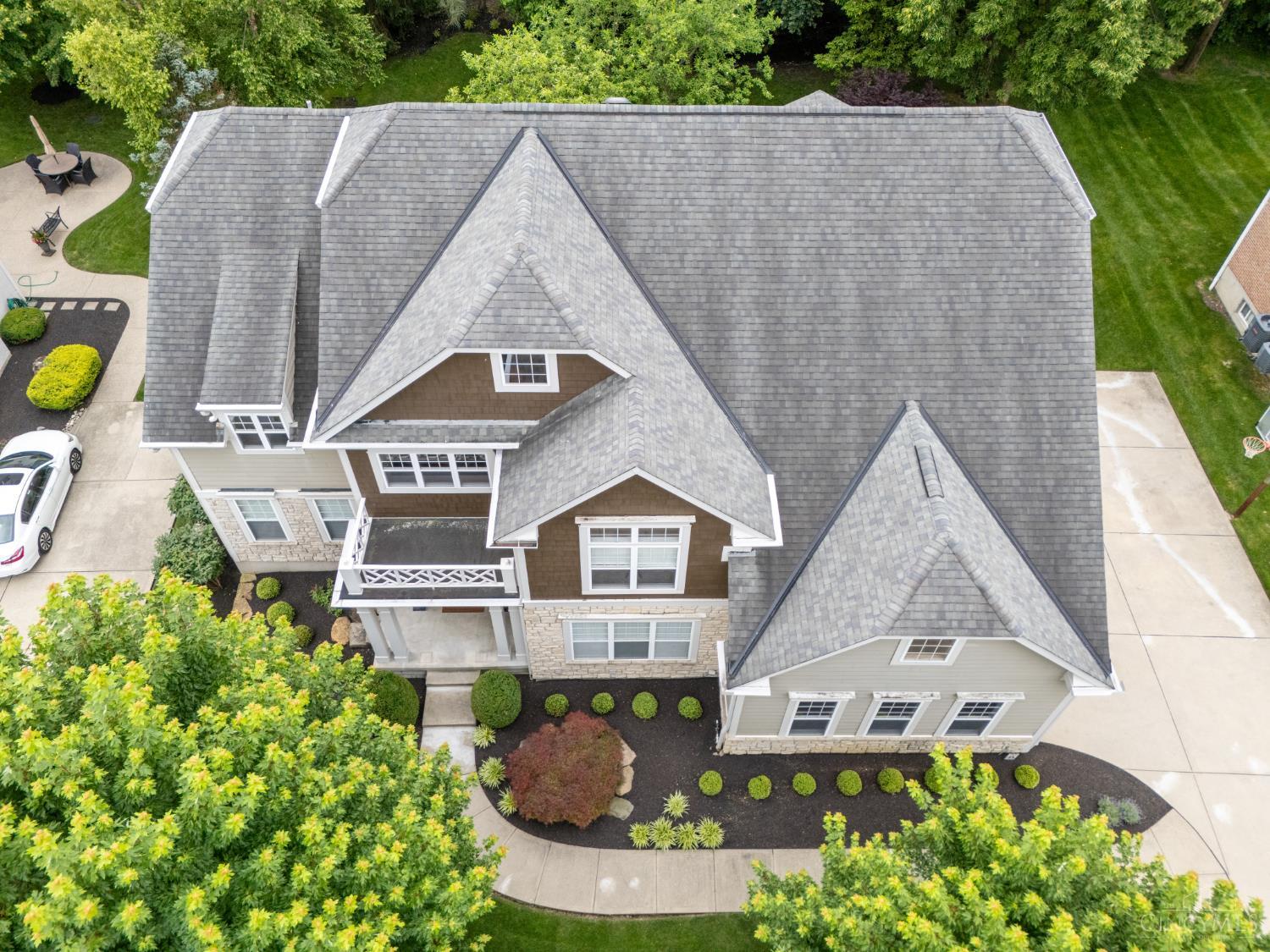 6613 Hollow Tree Court
