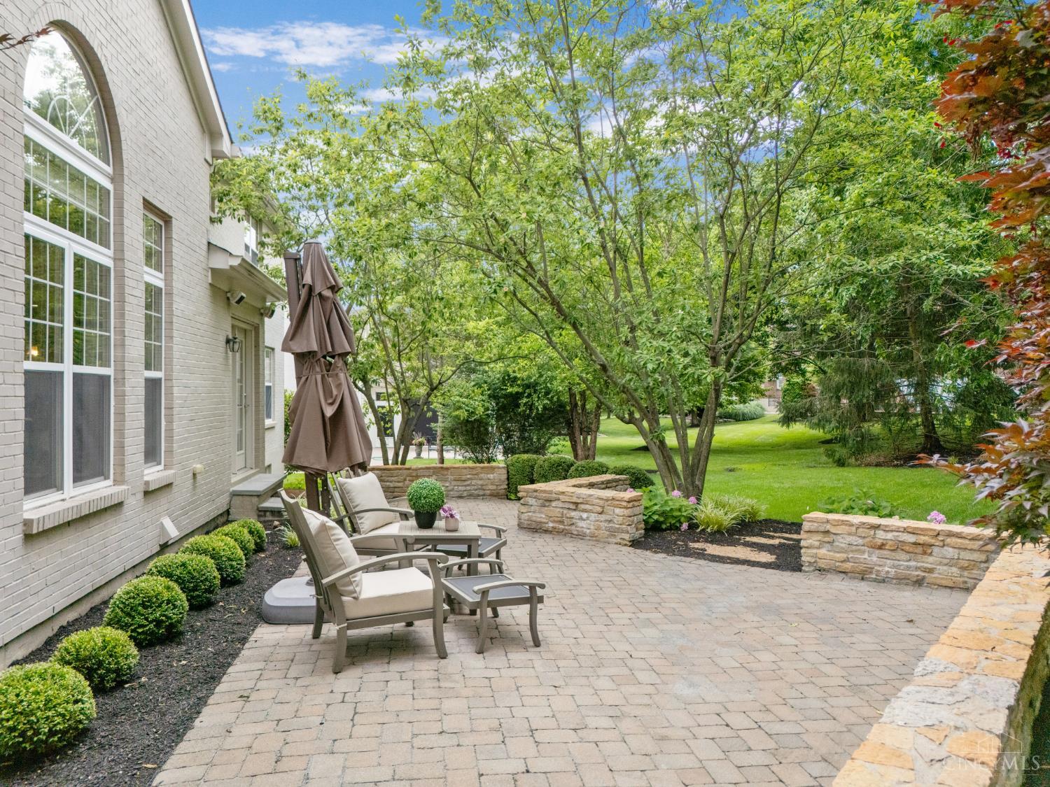 6613 Hollow Tree Court