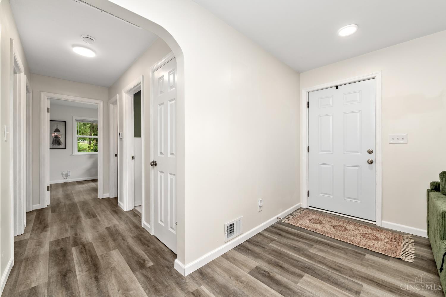 2355 Hibiscus Road