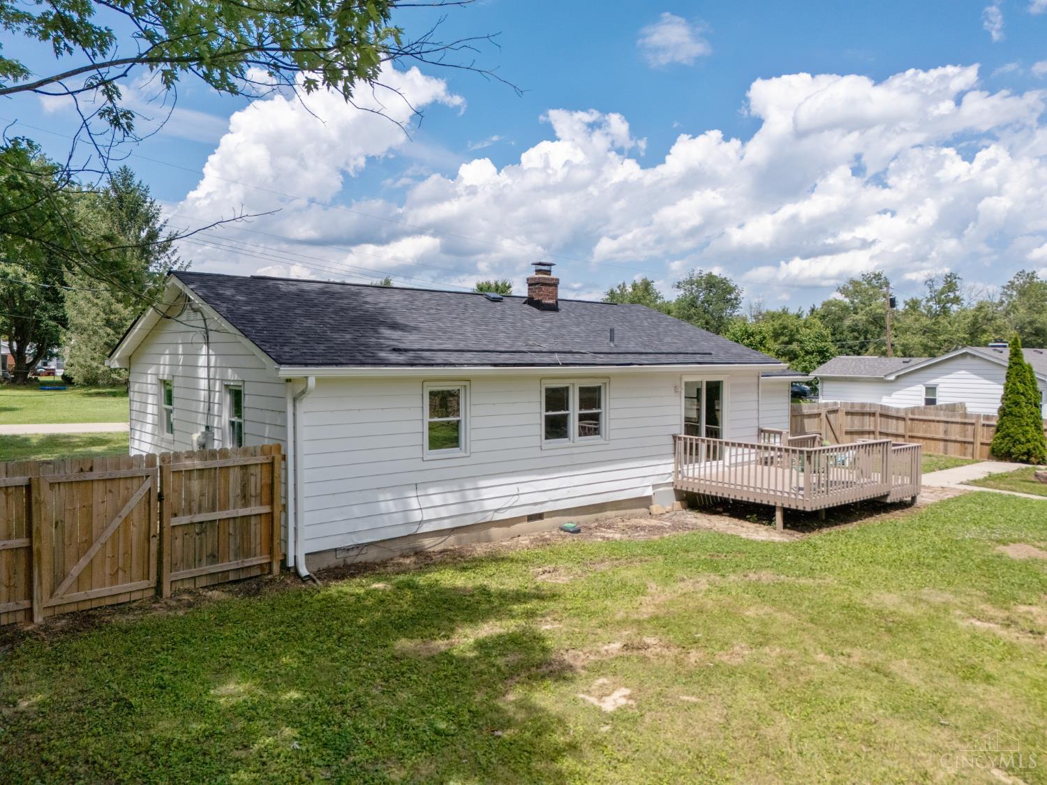 2355 Hibiscus Road