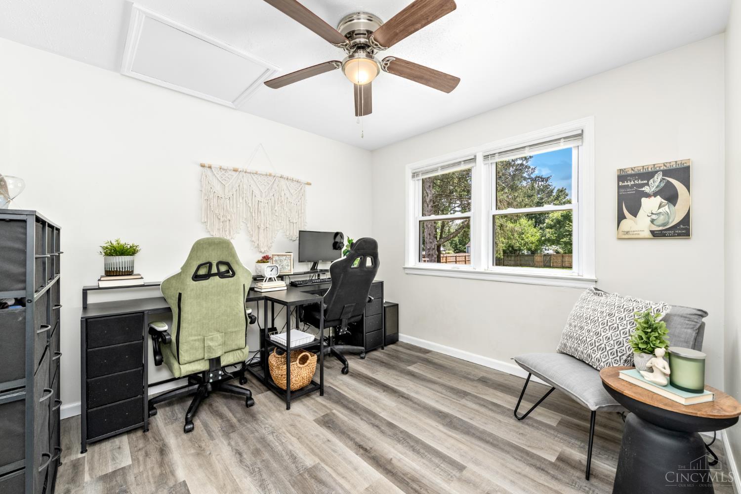 2355 Hibiscus Road