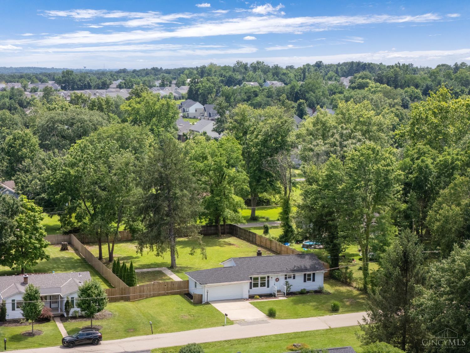 2355 Hibiscus Road
