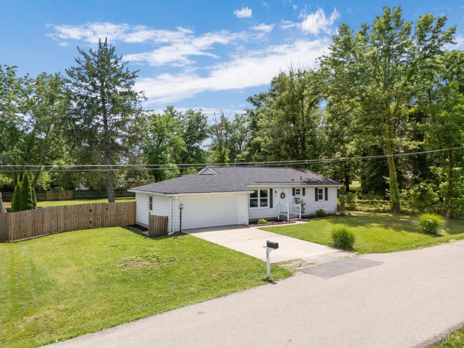 2355 Hibiscus Road