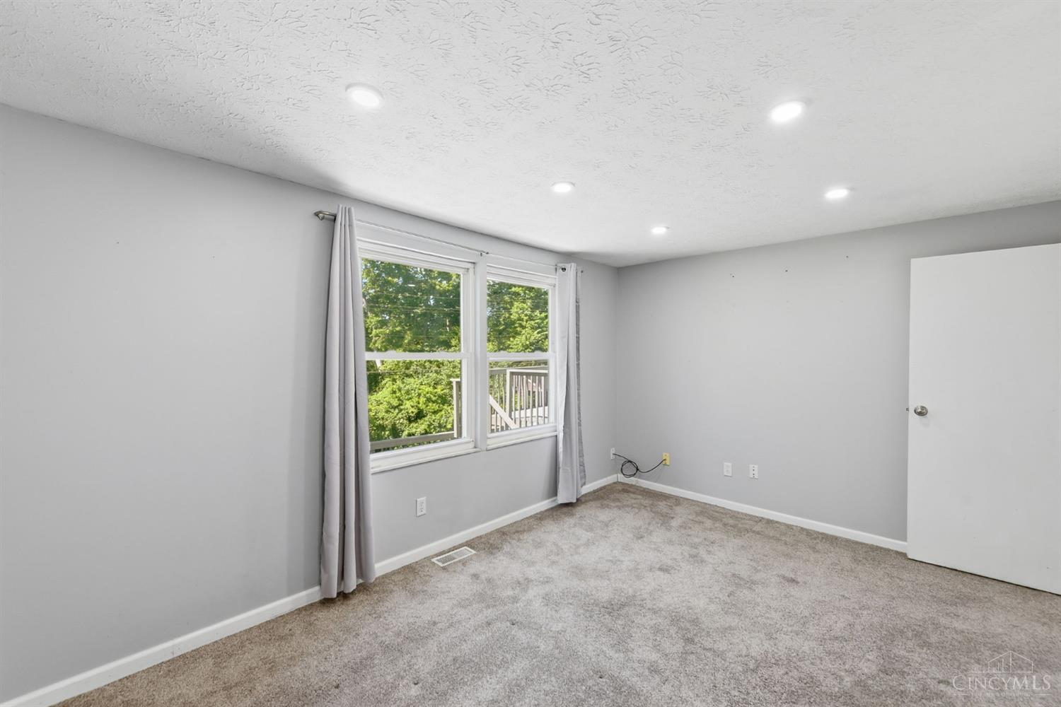 487 Brunswick Drive