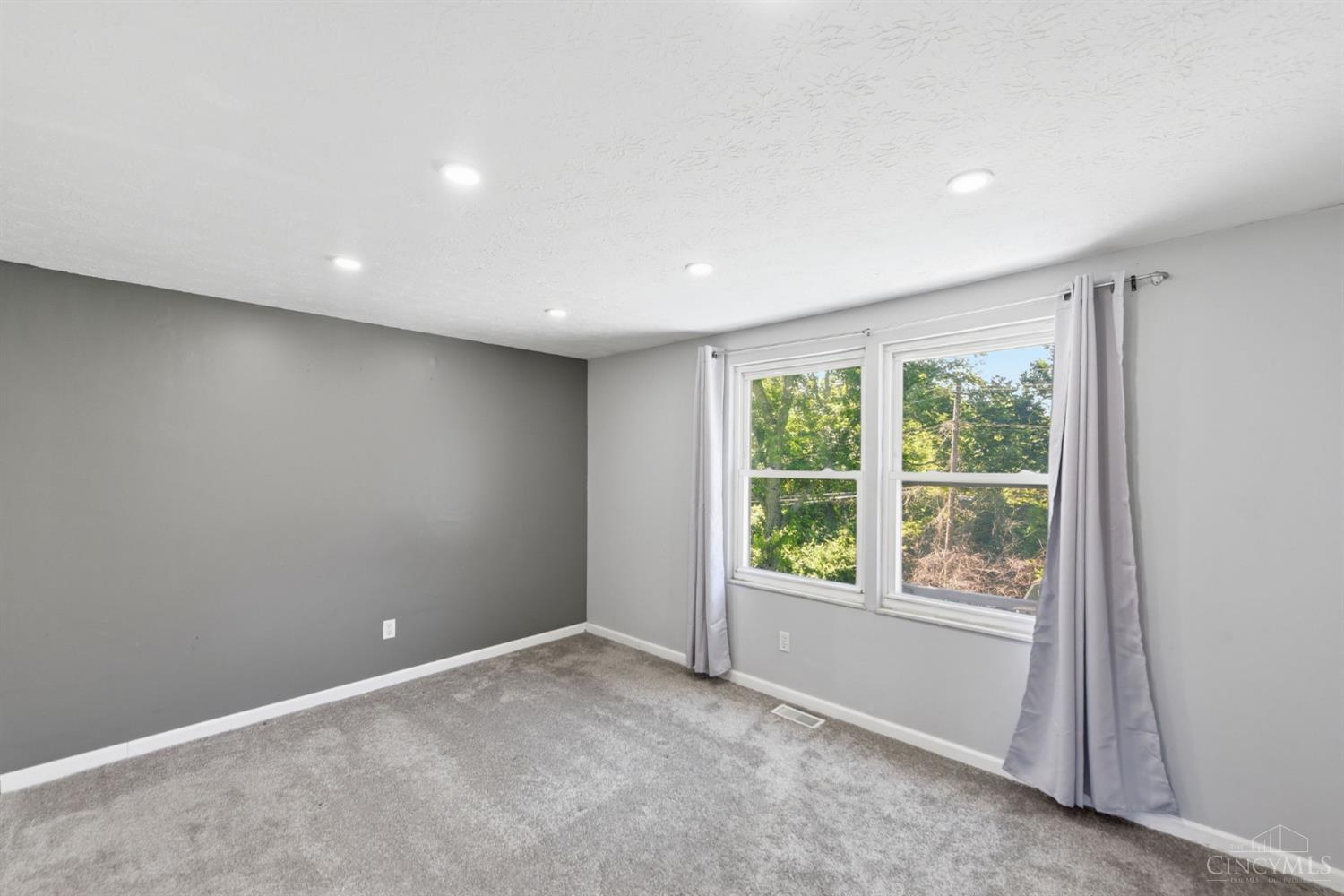 487 Brunswick Drive