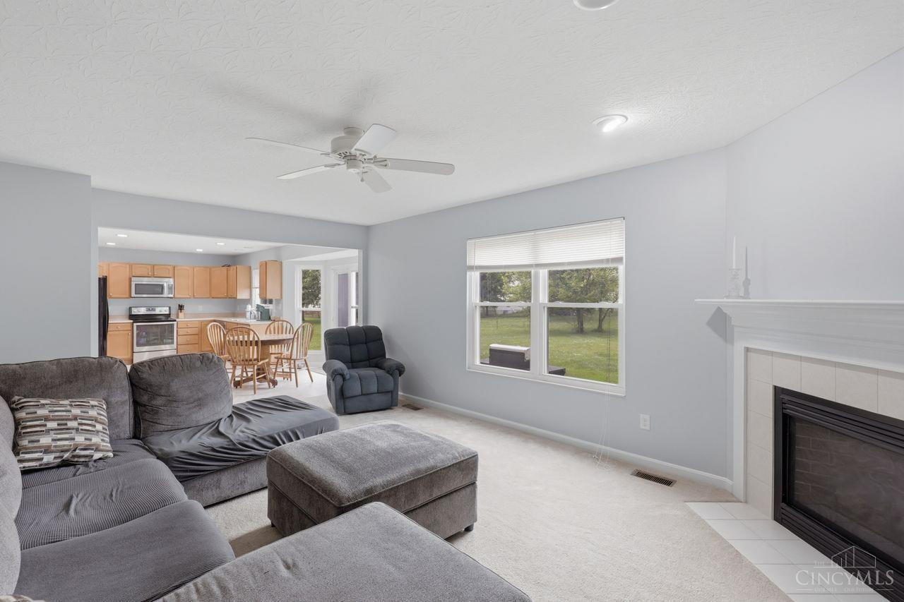 923 Pond Court
