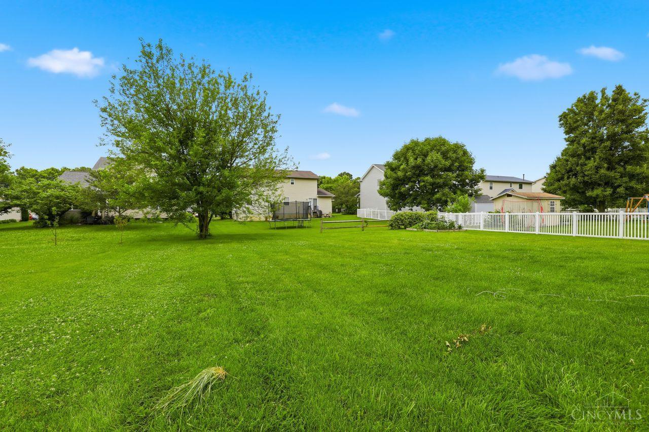 923 Pond Court