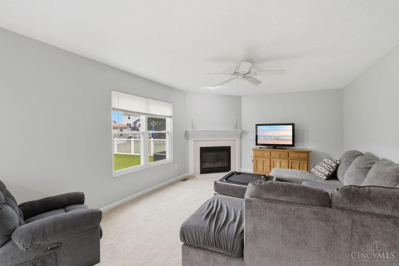 923 Pond Court