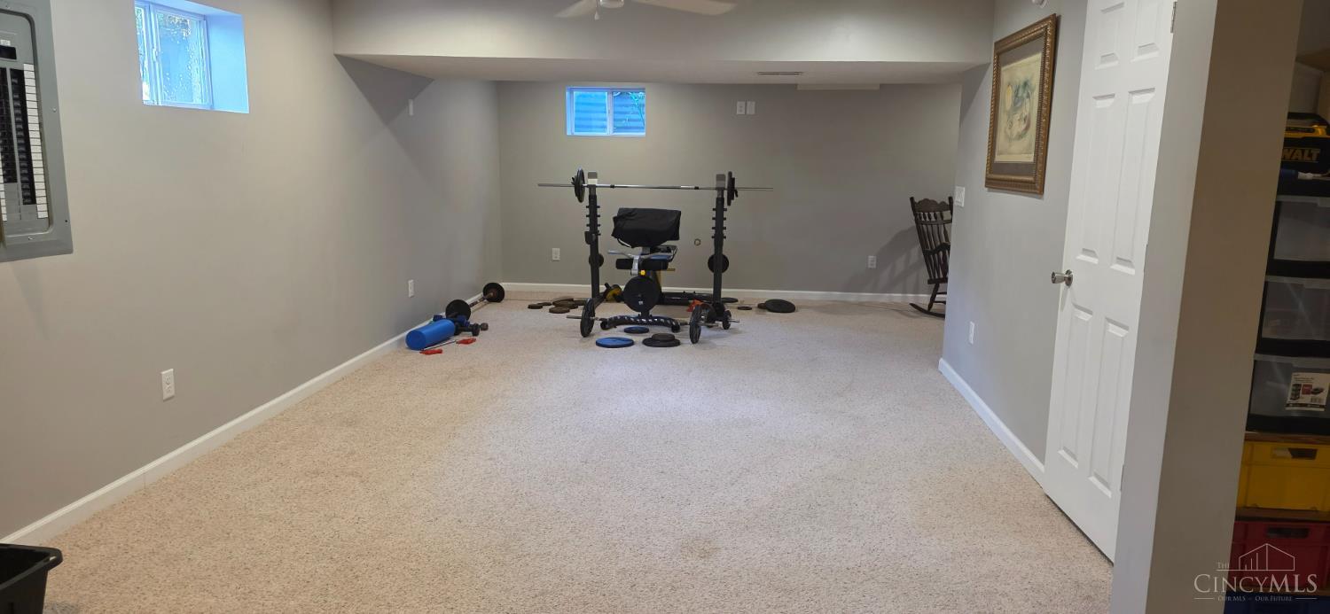 923 Pond Court