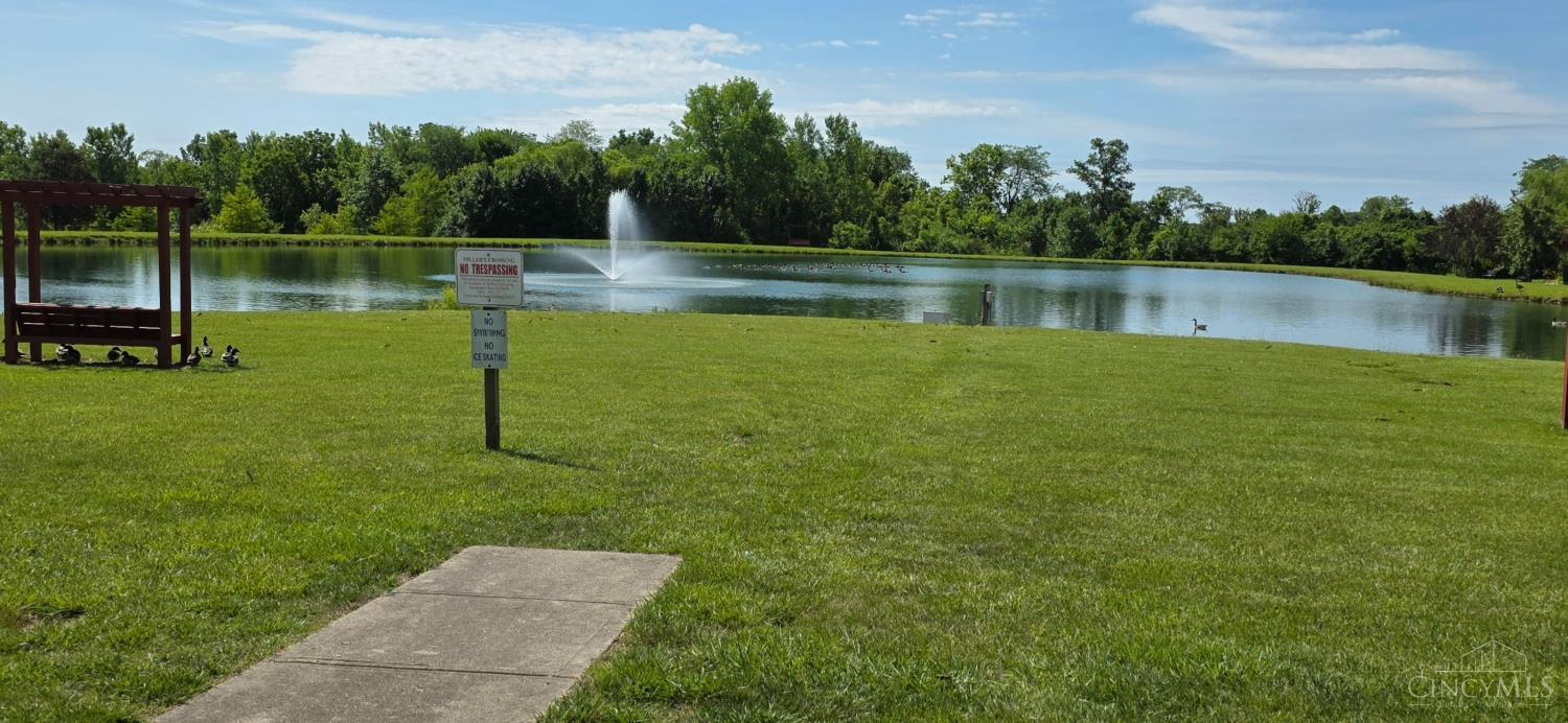 923 Pond Court