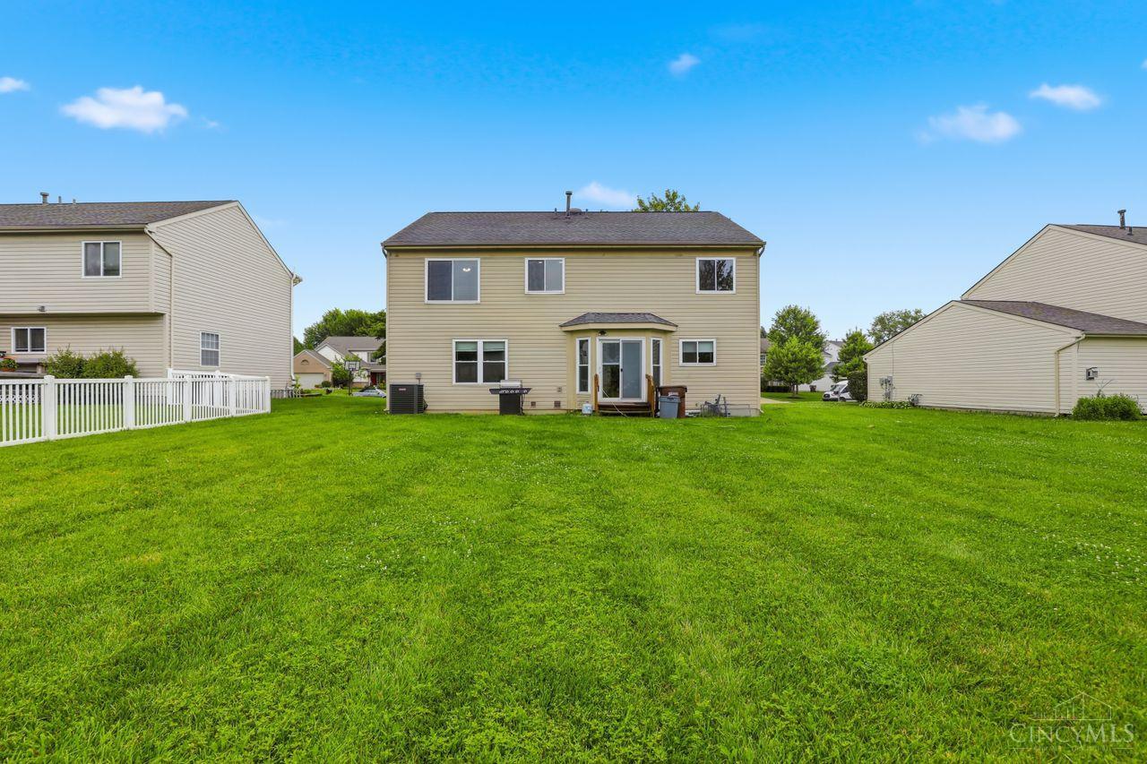 923 Pond Court
