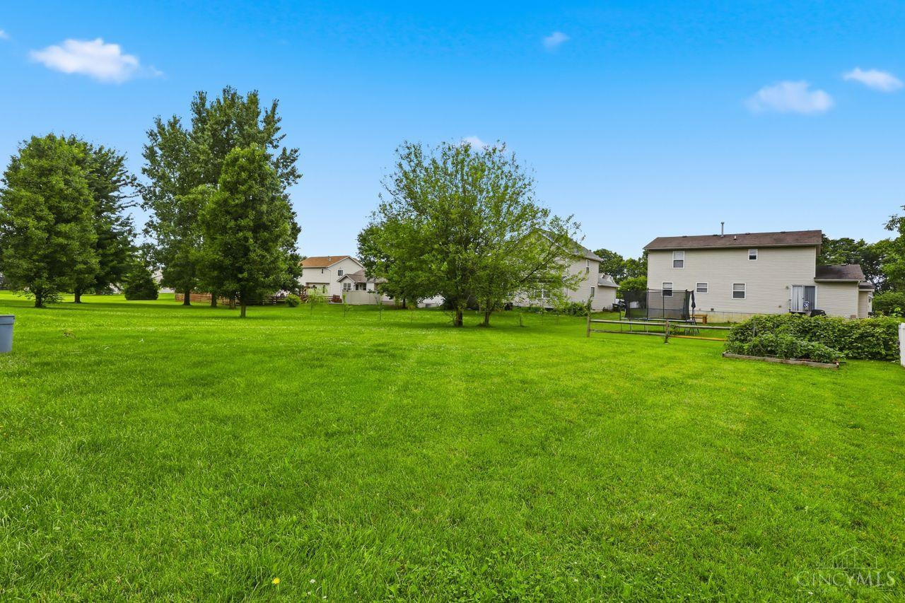923 Pond Court