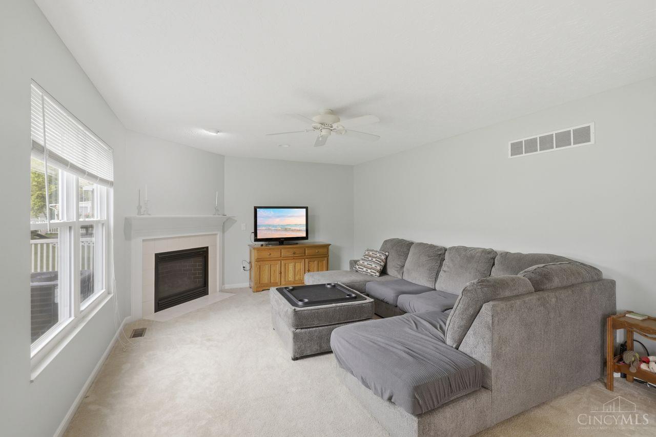 923 Pond Court
