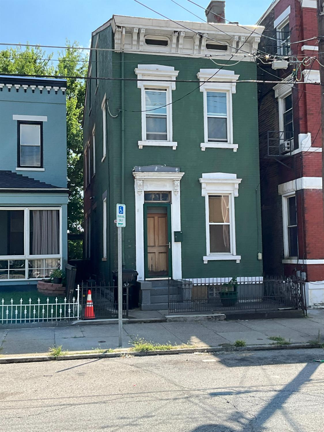 923 Findlay Street