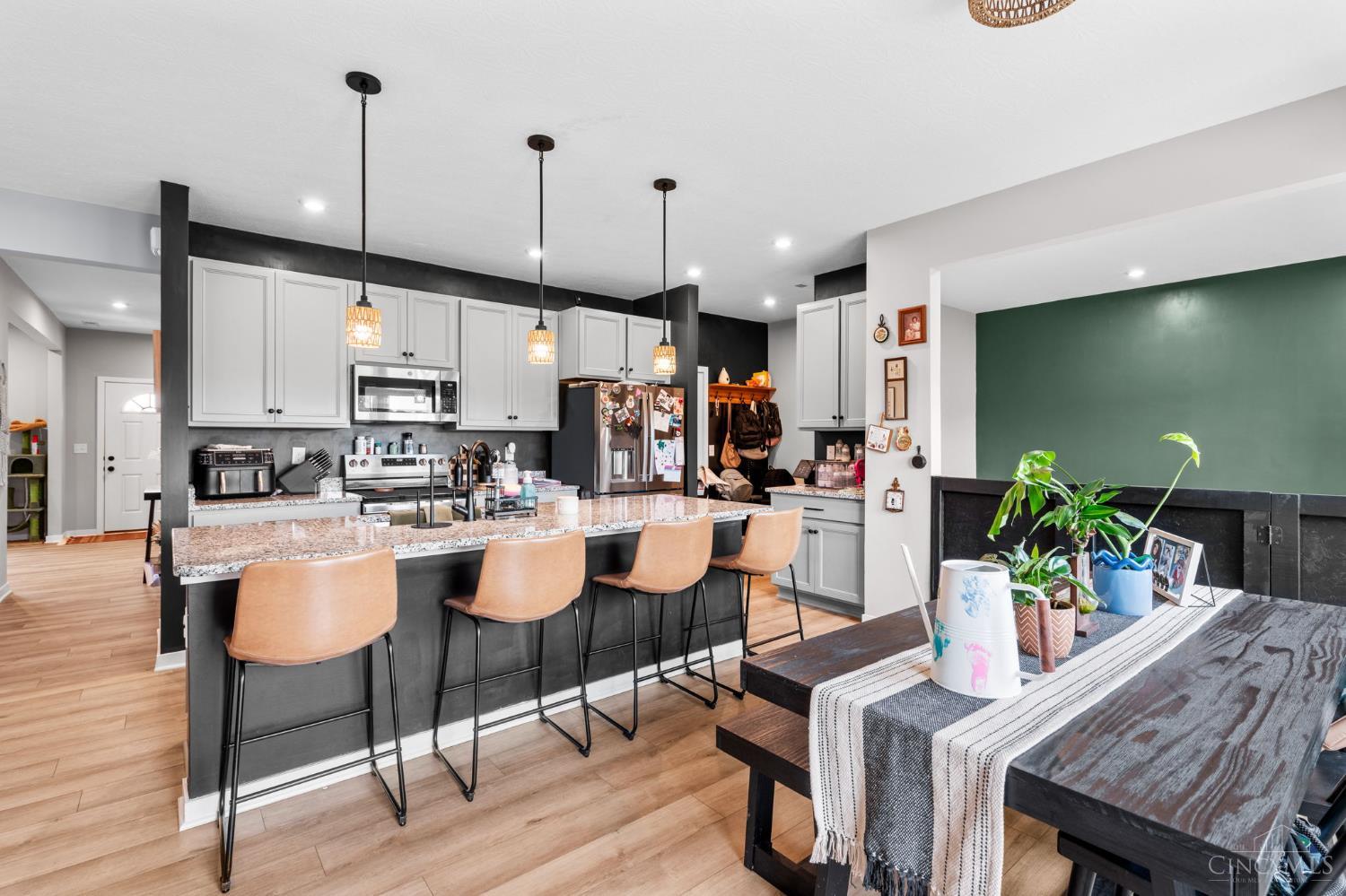 3388 Sunbeam Place